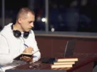 mindset de crescimento aplicado ao esforço e aprendizado pessoal