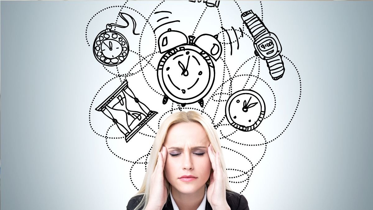 Falta de foco no trabalho: como o excesso de prioridades destrói sua produtividade. 1 Falta de foco no trabalho causada por excesso de prioridades e distrações constantes.